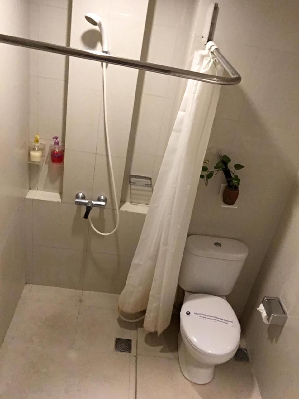 Hotel Wisata Niaga بوروكيرتو المظهر الخارجي الصورة