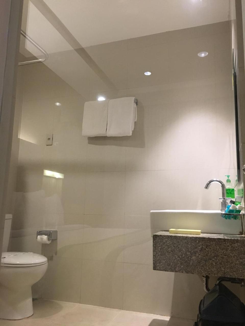 Hotel Wisata Niaga بوروكيرتو المظهر الخارجي الصورة