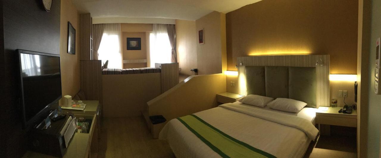 Hotel Wisata Niaga بوروكيرتو المظهر الخارجي الصورة