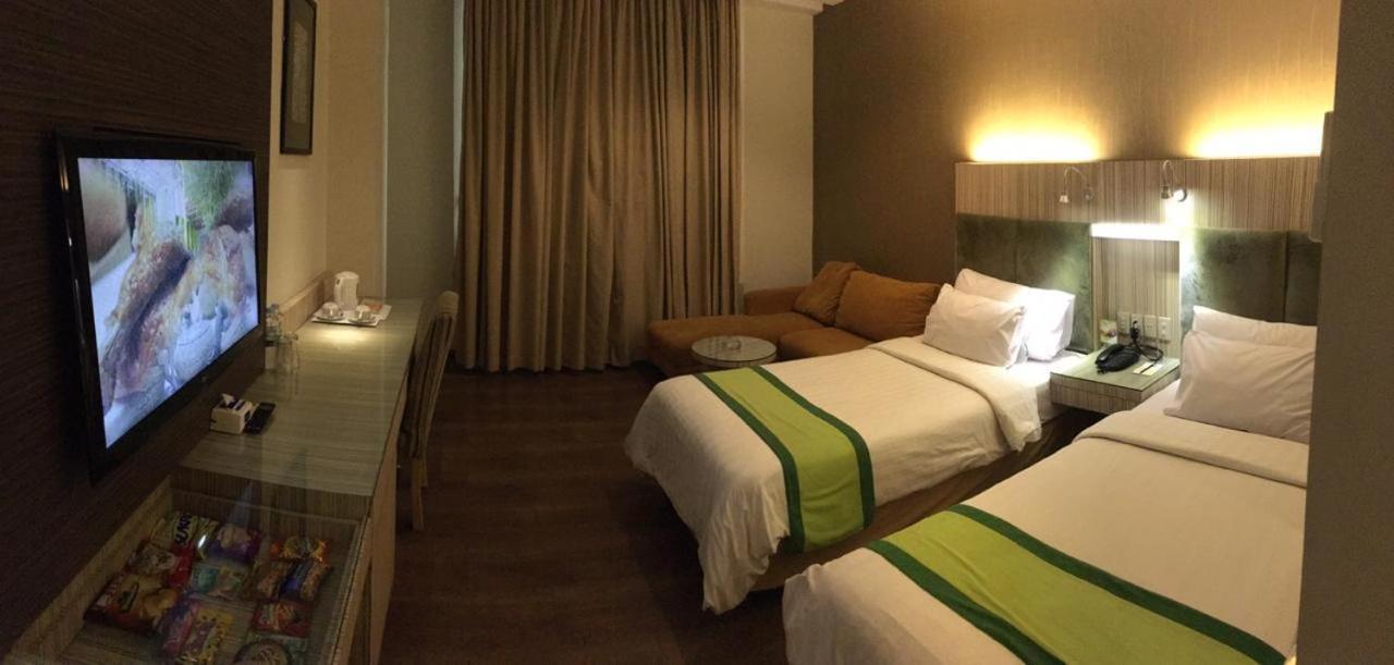 Hotel Wisata Niaga بوروكيرتو المظهر الخارجي الصورة