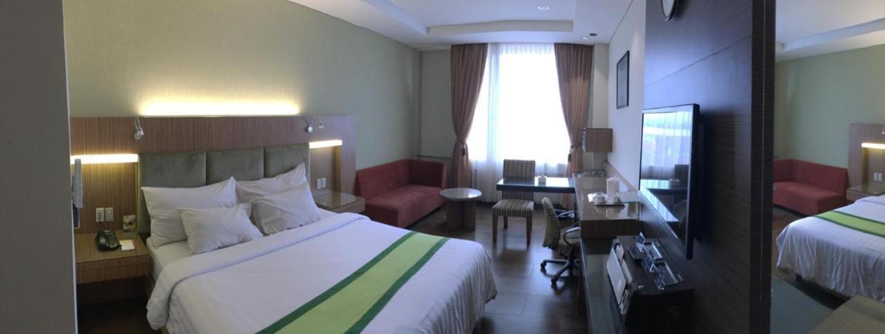 Hotel Wisata Niaga بوروكيرتو المظهر الخارجي الصورة
